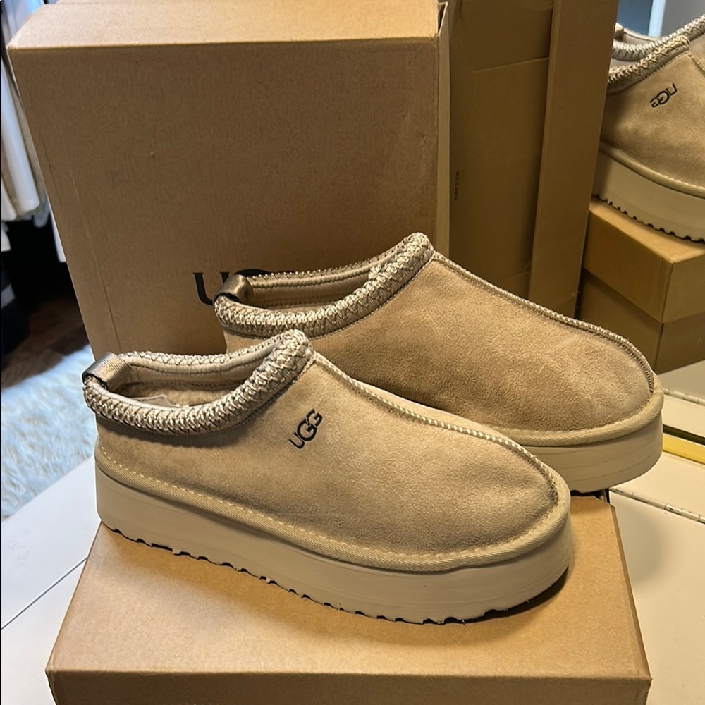 UGG Tazz Mustard Seed Slippers with Platform Sole